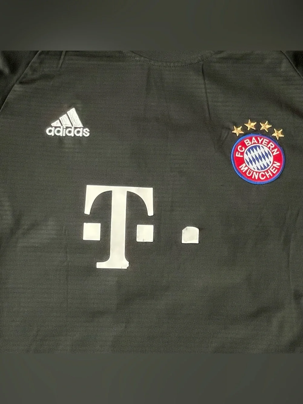 Adidas FC Bayern Munich Thomas Müller #25 Jersey and Shorts Set Men’s Size L